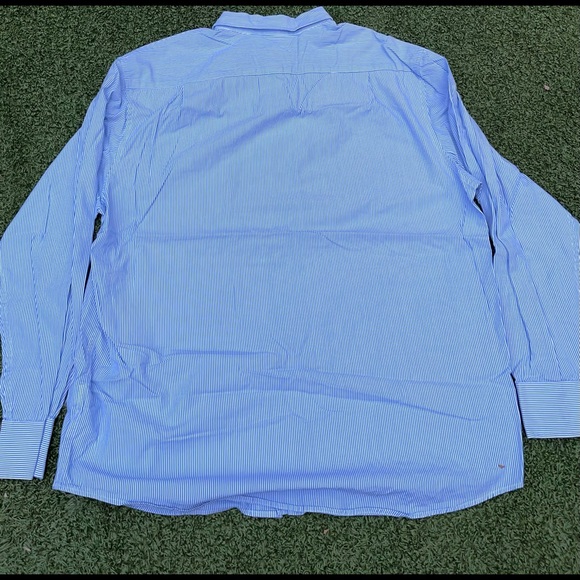 Izod Dress Shirt. - Picture 3 of 3